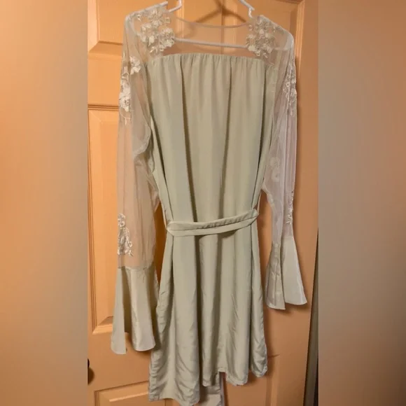 Robed with Love | Hildy Bride Robe in Champagne - XL - Picture 2 of 3